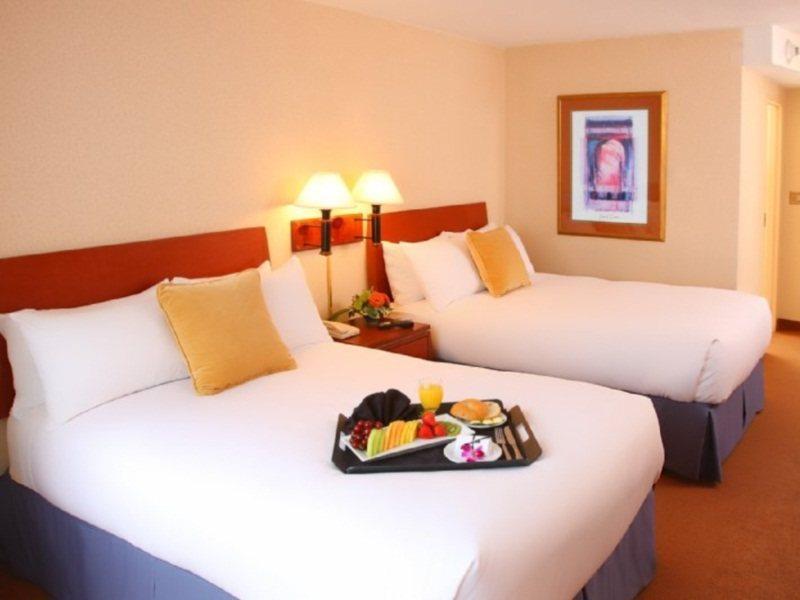 Sheraton Minneapolis Downtown Convention Center Extérieur photo